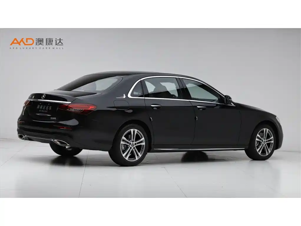 Mercedes-Benz E-Class 2022 Model Facelift II E 260 L Sport фото 3