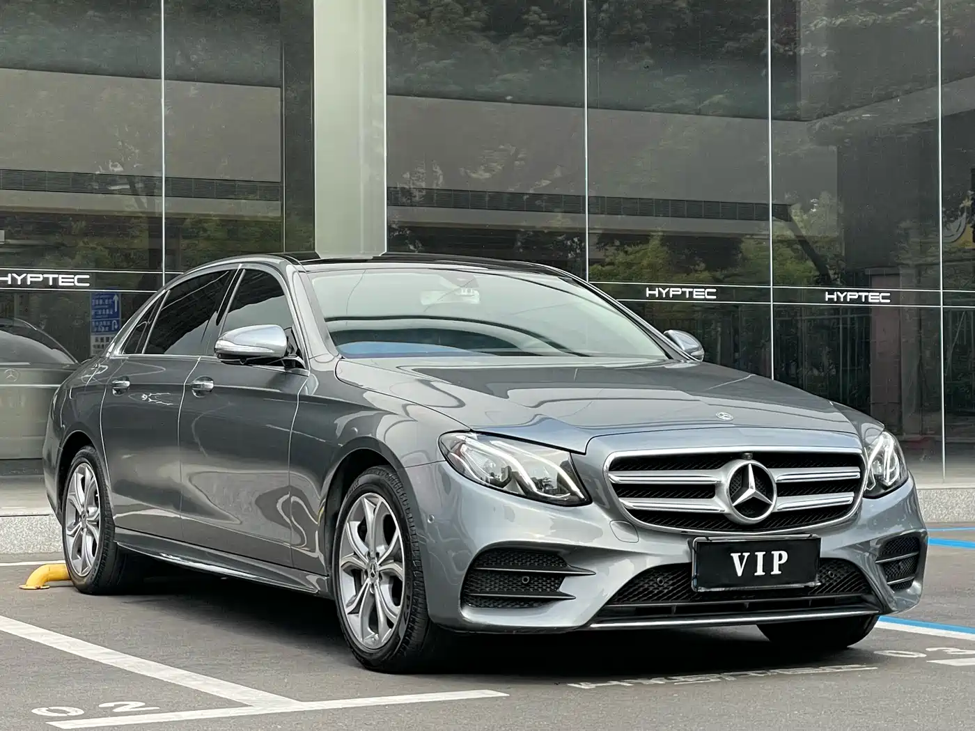 Mercedes-Benz E-Class 2020 E 300 L Sport Fashion Model фото 2