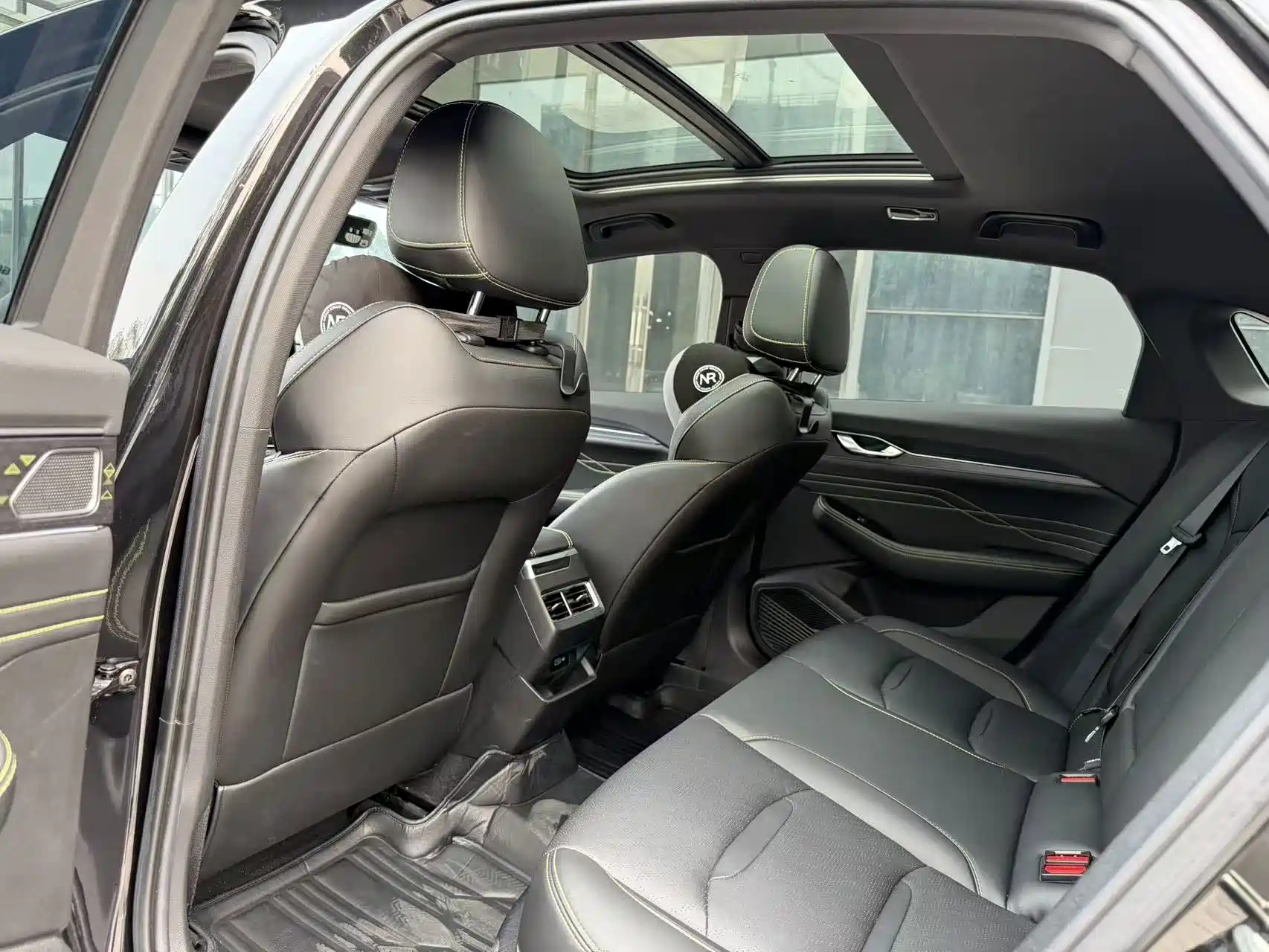 Фото 10 - Geely Preface