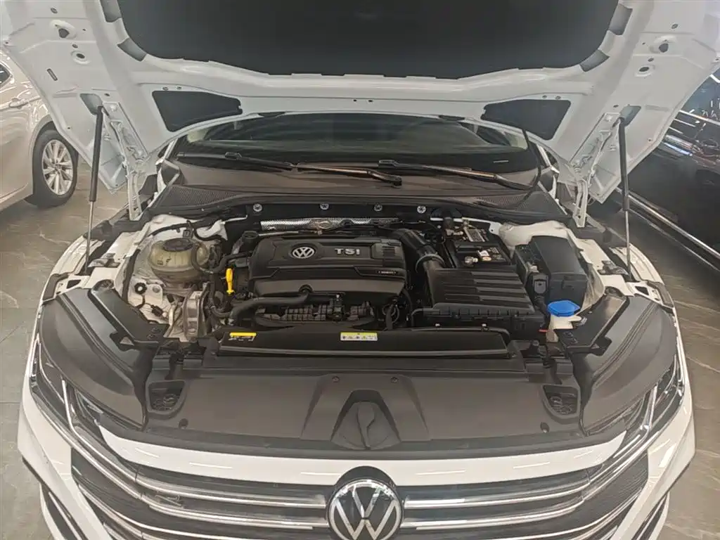 Volkswagen FAW-Volkswagen CC 2021 380TSI Eye-catching Edition фото 19