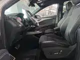 Фото 20 - Audi Q5 e-tron
