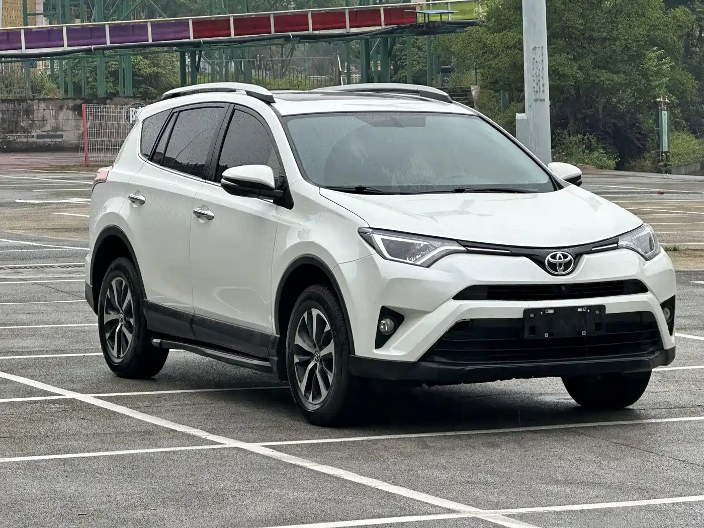 Toyota RAV4 Rongfang 2019 2.0L CVT 2WD Trend Edition China VI фото 3