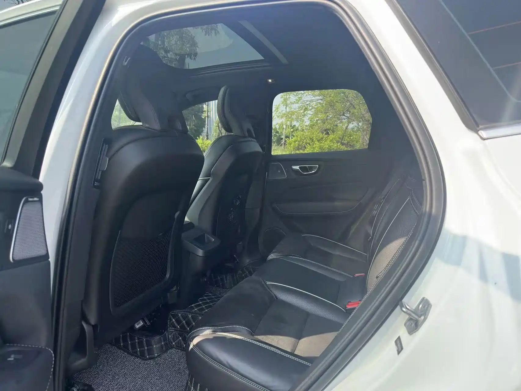 Фото 5 - Volvo XC60