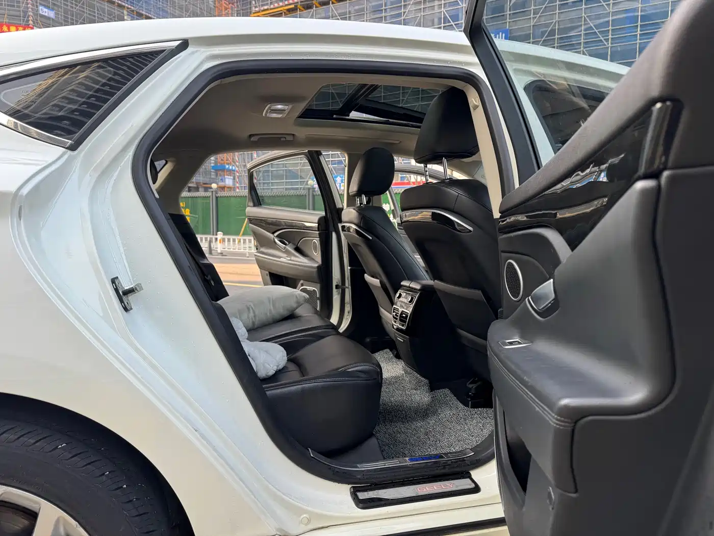 GEELY AUTOMOBILE BORUI