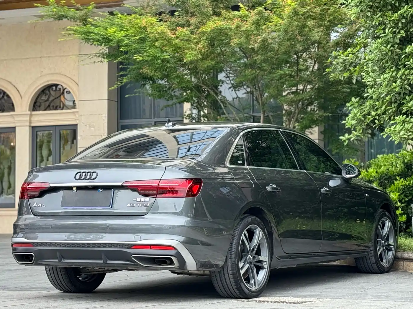 Audi A4L 2020 40 TFSI Luxury Dynamic фото 9