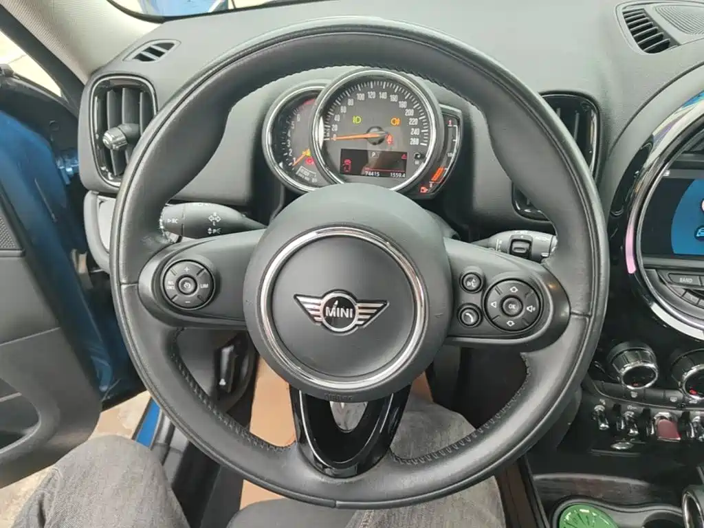 Фото 11 - MINI COUNTRYMAN