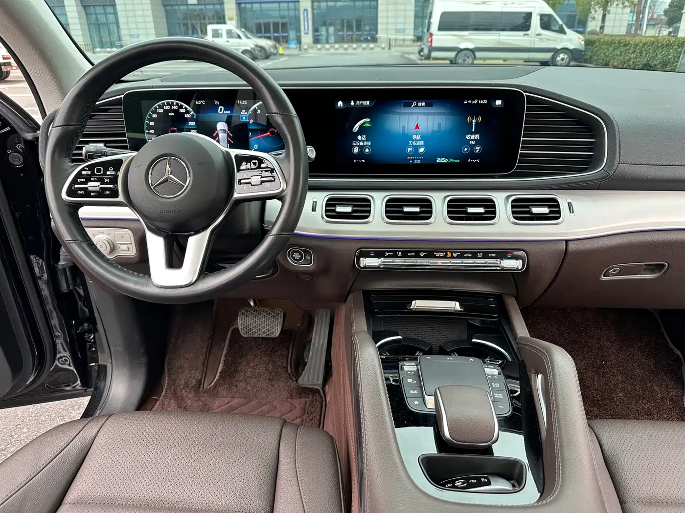 Mercedes-Benz GLE 2023 GLE 450 4MATIC Fashion фото 11