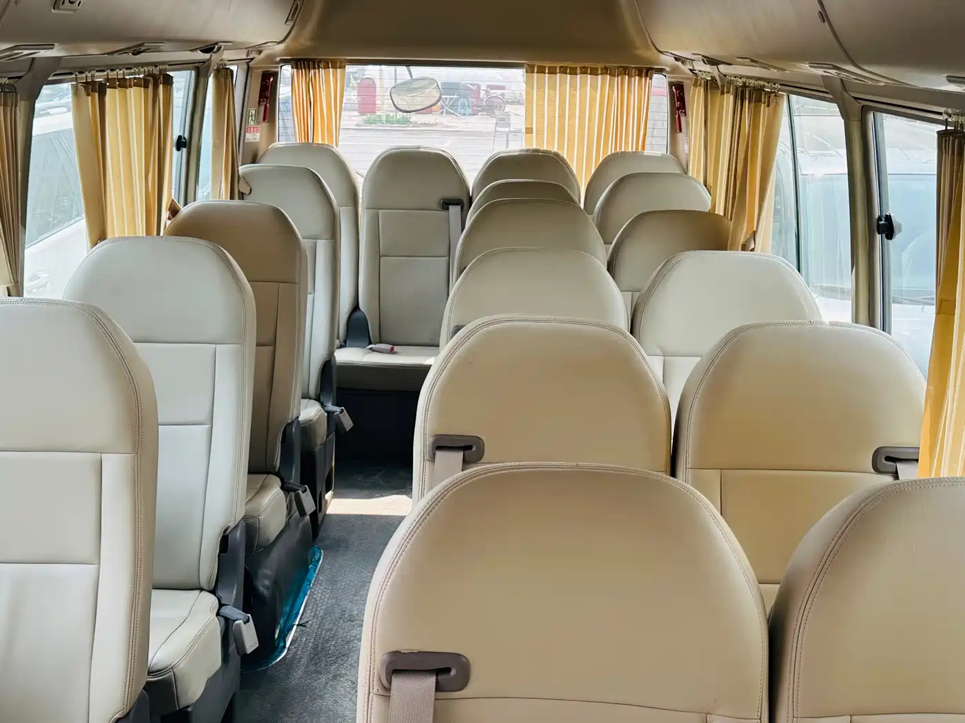Toyota Coaster 2015 4.0L Premium Bus GRB53L-ZEMSK 23-seater Upgrade Edition фото 11
