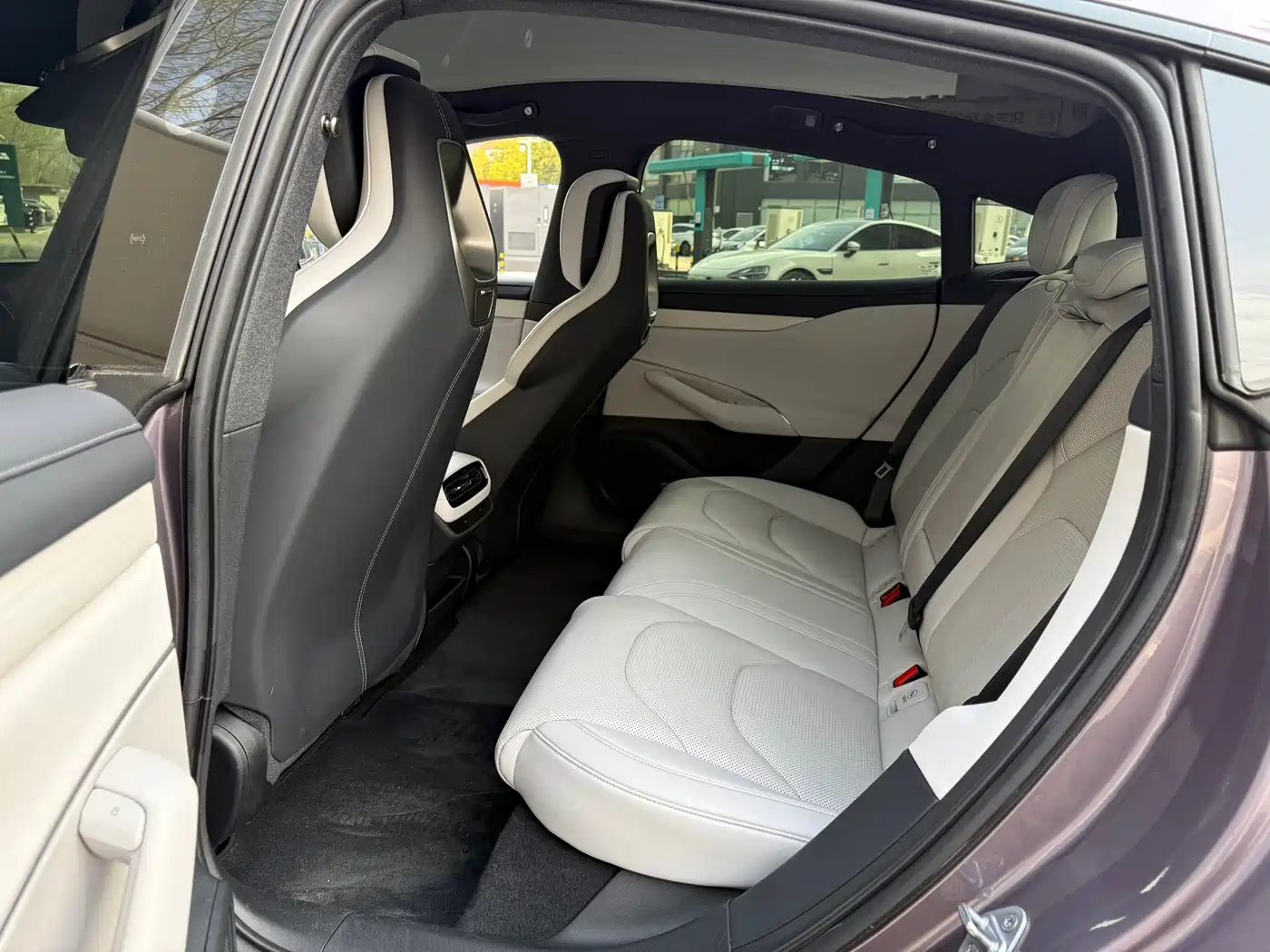 XIAOMI CAR XIAOMI SU7