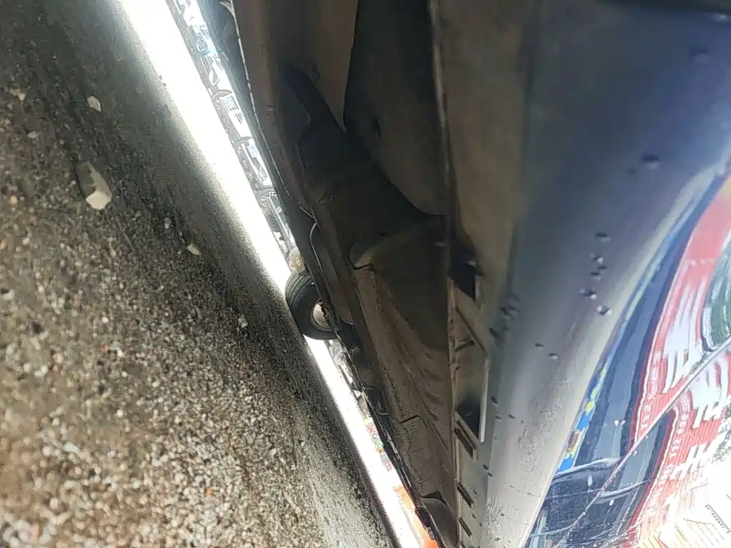 Фото 21 - Geely Emgrand GL