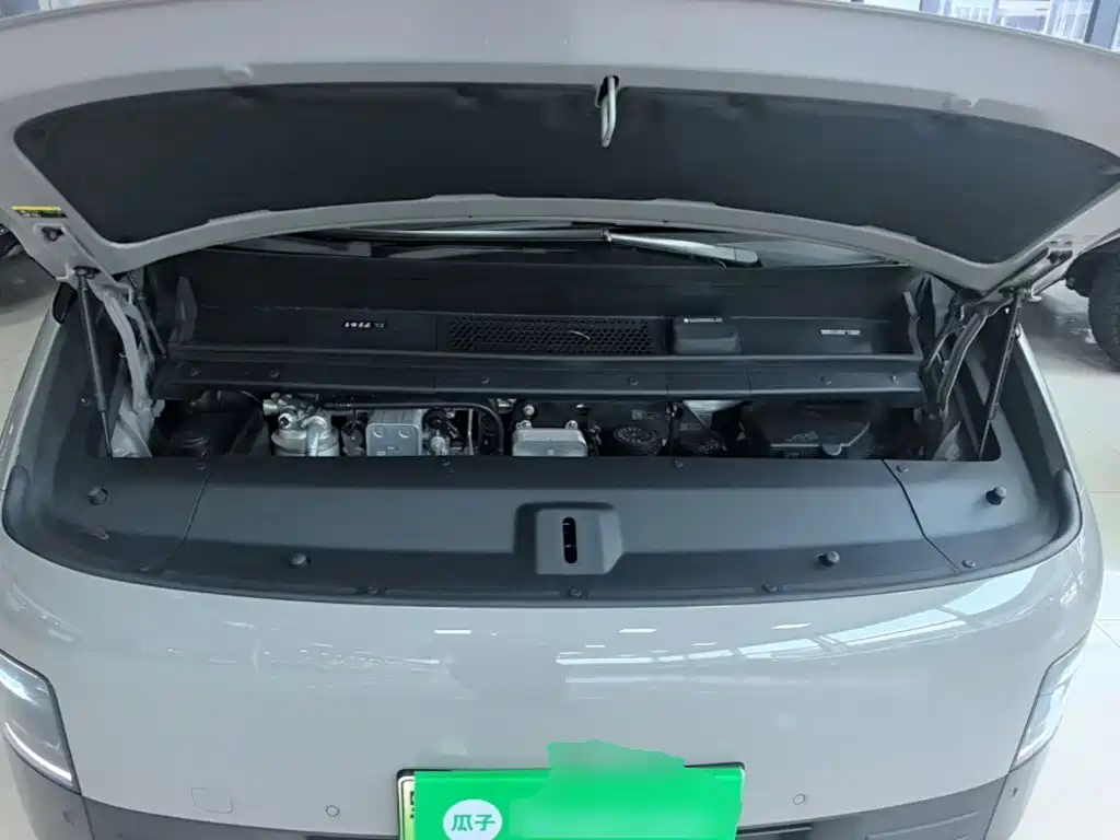 Li Auto MEGA 2024 2024 Ultra