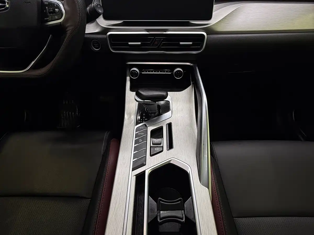 GEELY AUTOMOBILE BINYUE