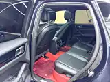 Photo 7 - Porsche Cayenne