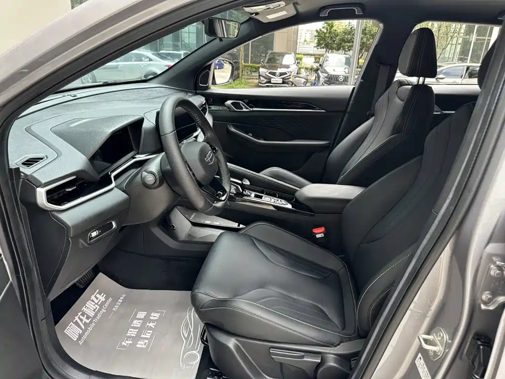 Geely Coolray 2026 2025 BinYue L 1.5TD DCT Beyond Edition
