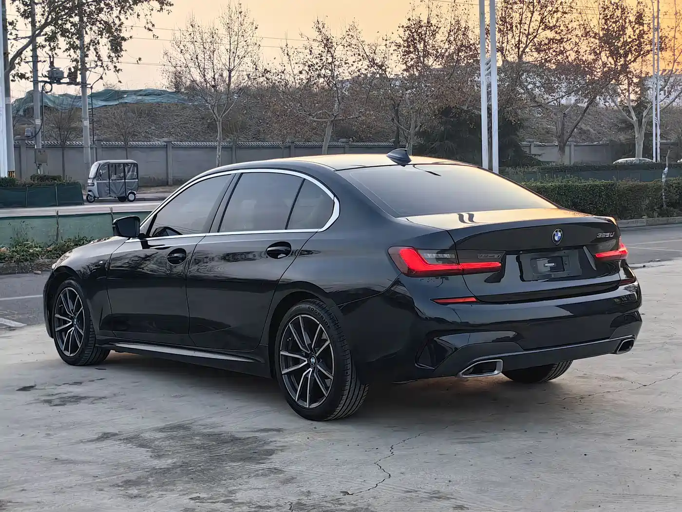 BMW 3 Series 2022 325Li M Sport Package фото 16