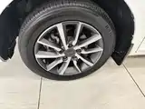 Фото 23 - Geely Emgrand