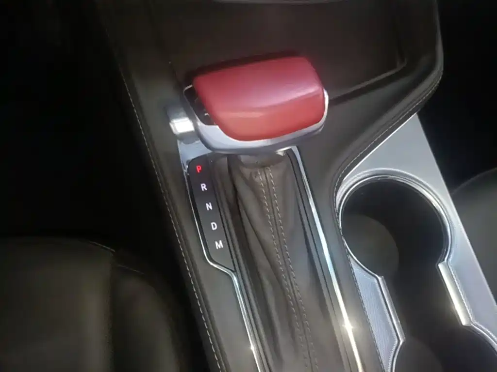 Cadillac CT4 2023 2022 28T Luxury Model