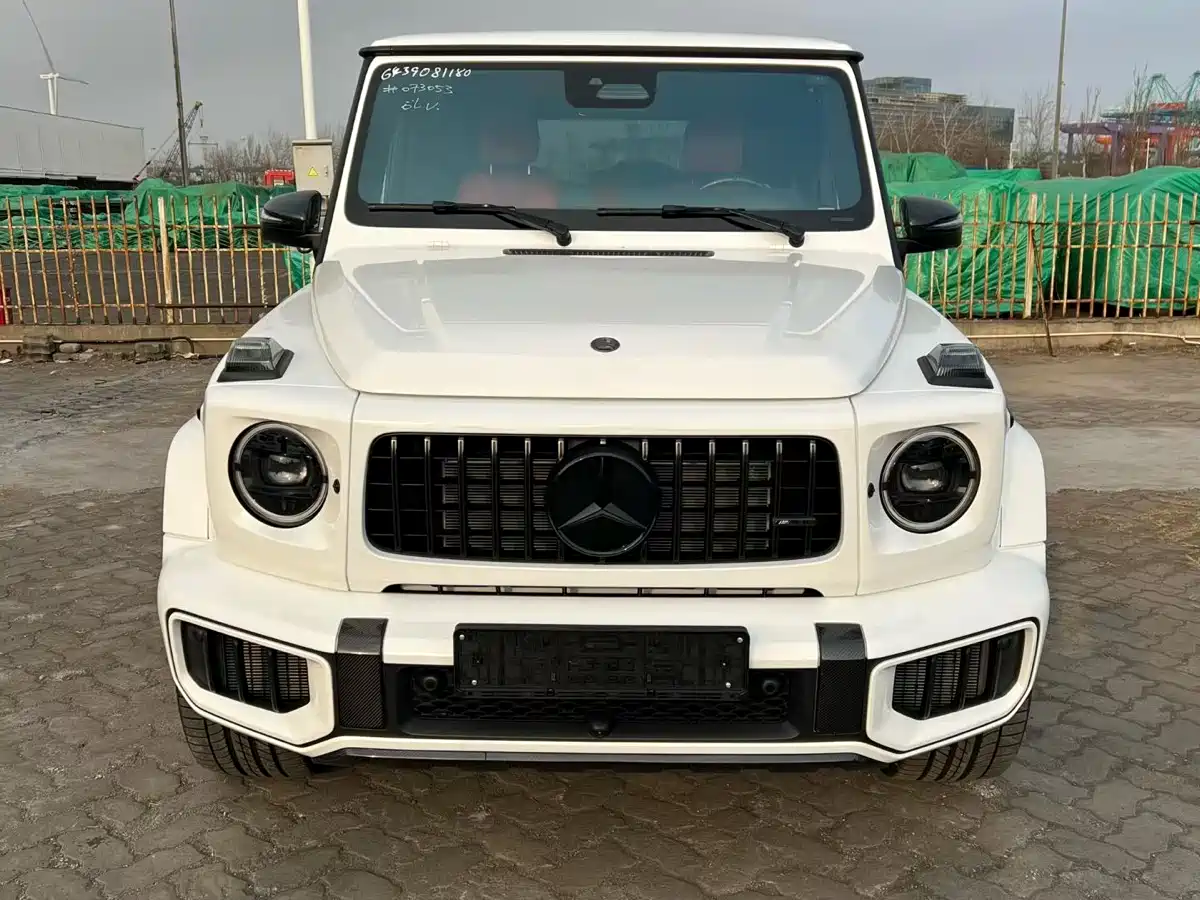 Mercedes-Benz G-Class AMG 2025 AMG G 63 фото 2