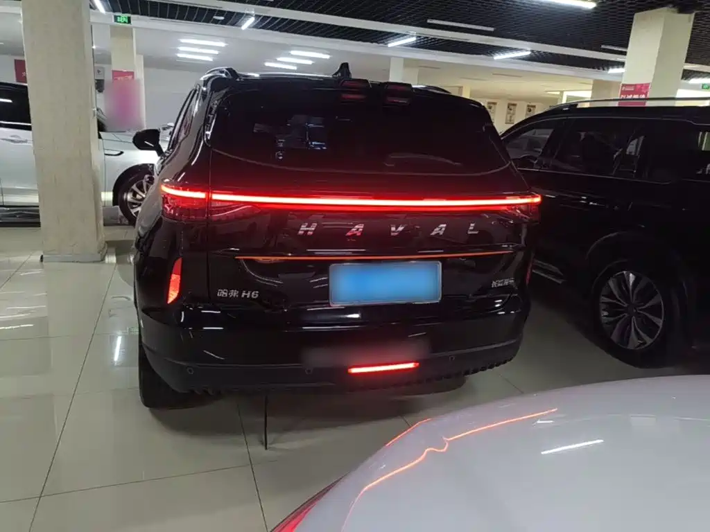 Photo 6 - Haval H6