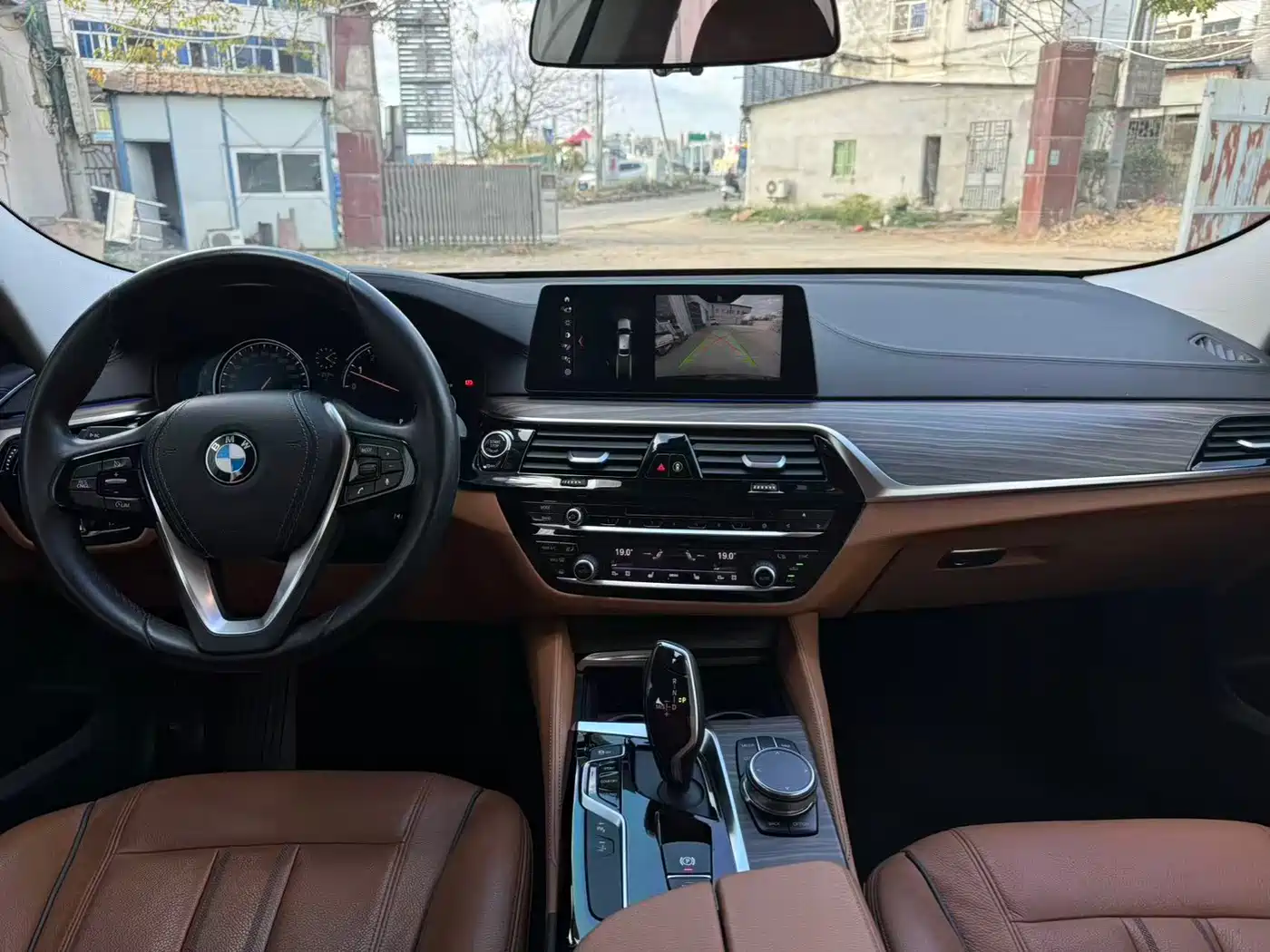 BMW 6 Series GT 2018 630i Luxury Design Package фото 8