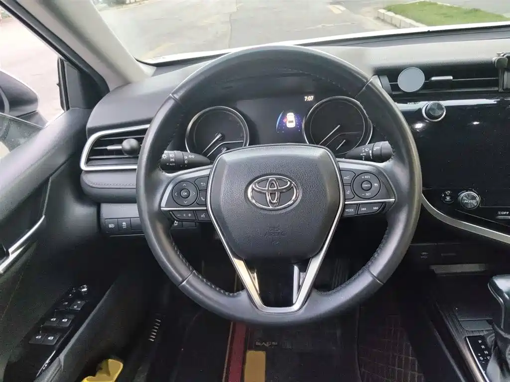 Toyota Camry 2019 Facelift 2.5G Luxury Edition фото 3