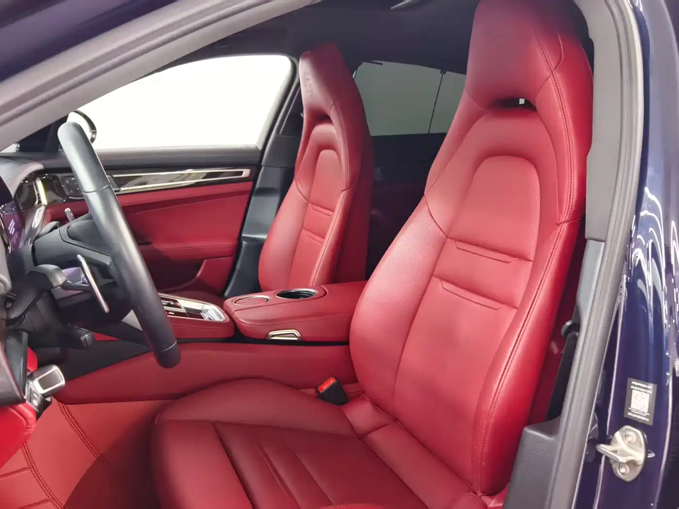 Porsche Panamera New Energy 2023 2022 Panamera 4 E-Hybrid Executive Long Wheelbase Platinum Edition 2.9T