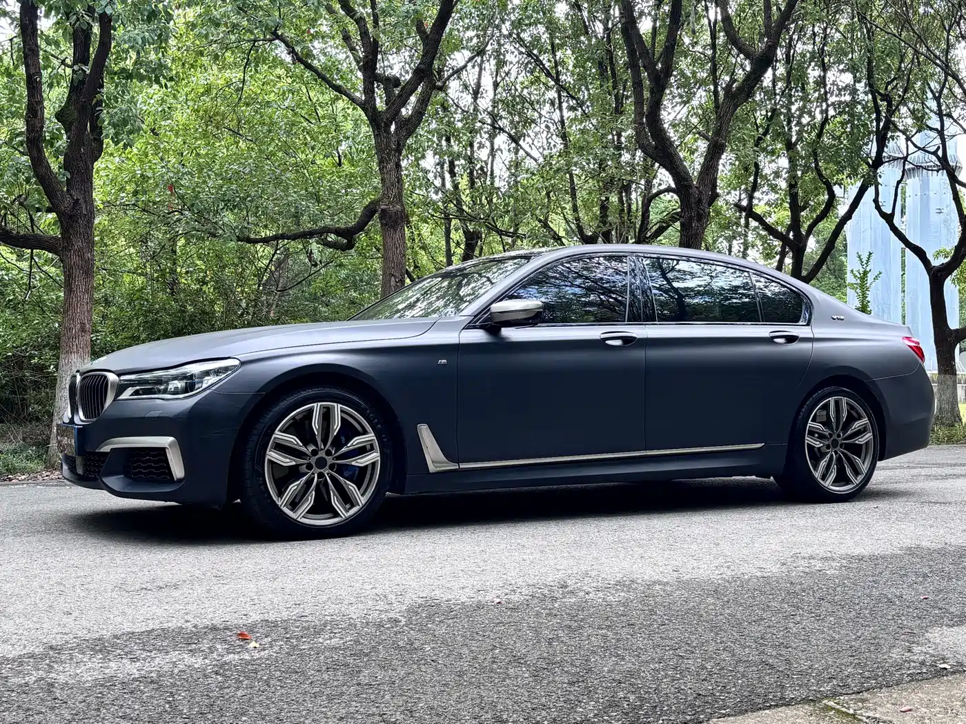 صورة 3 - BMW 7 Series