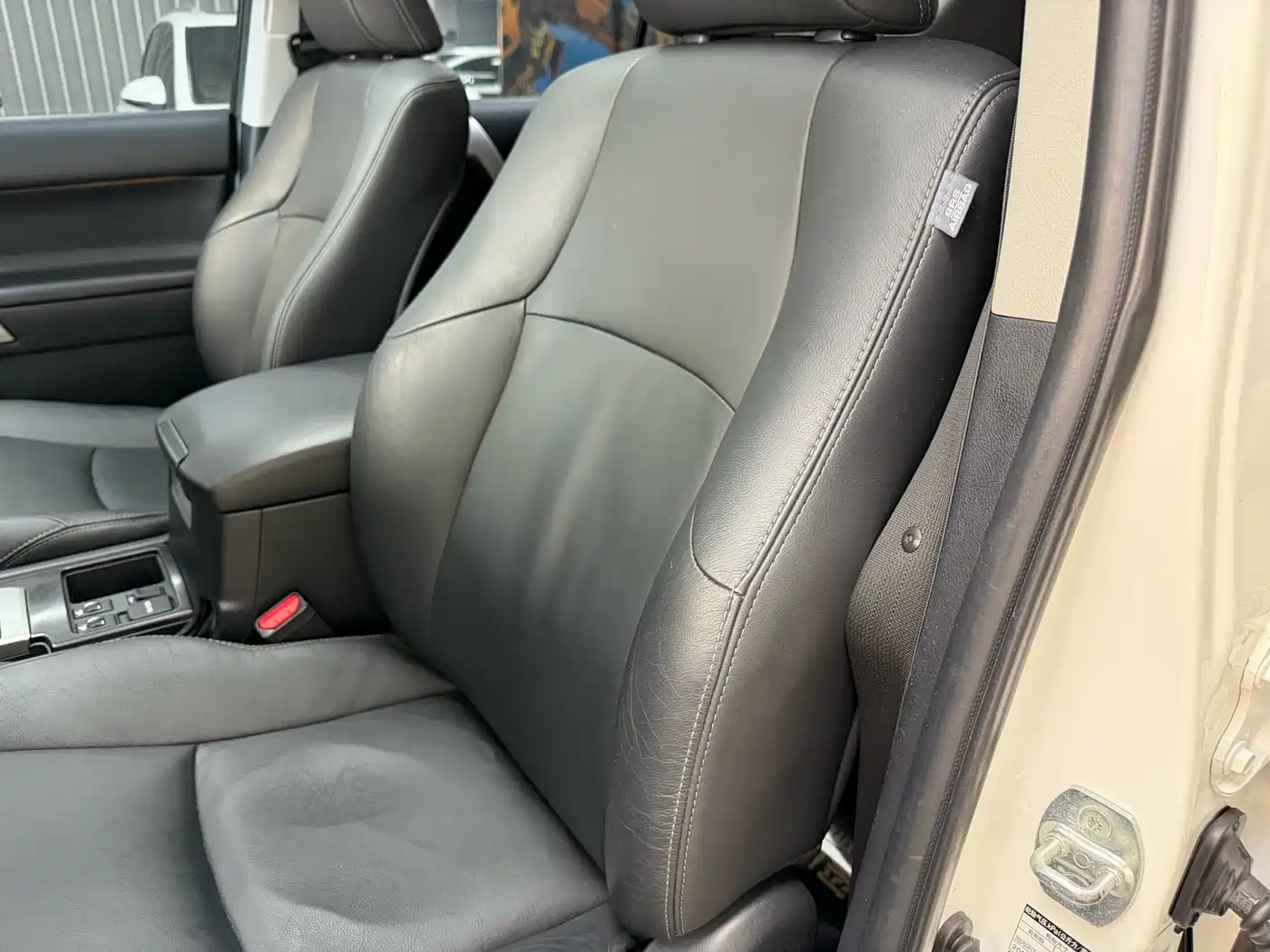 Toyota Prado 2014 4.0L Automatic TX-L фото 13