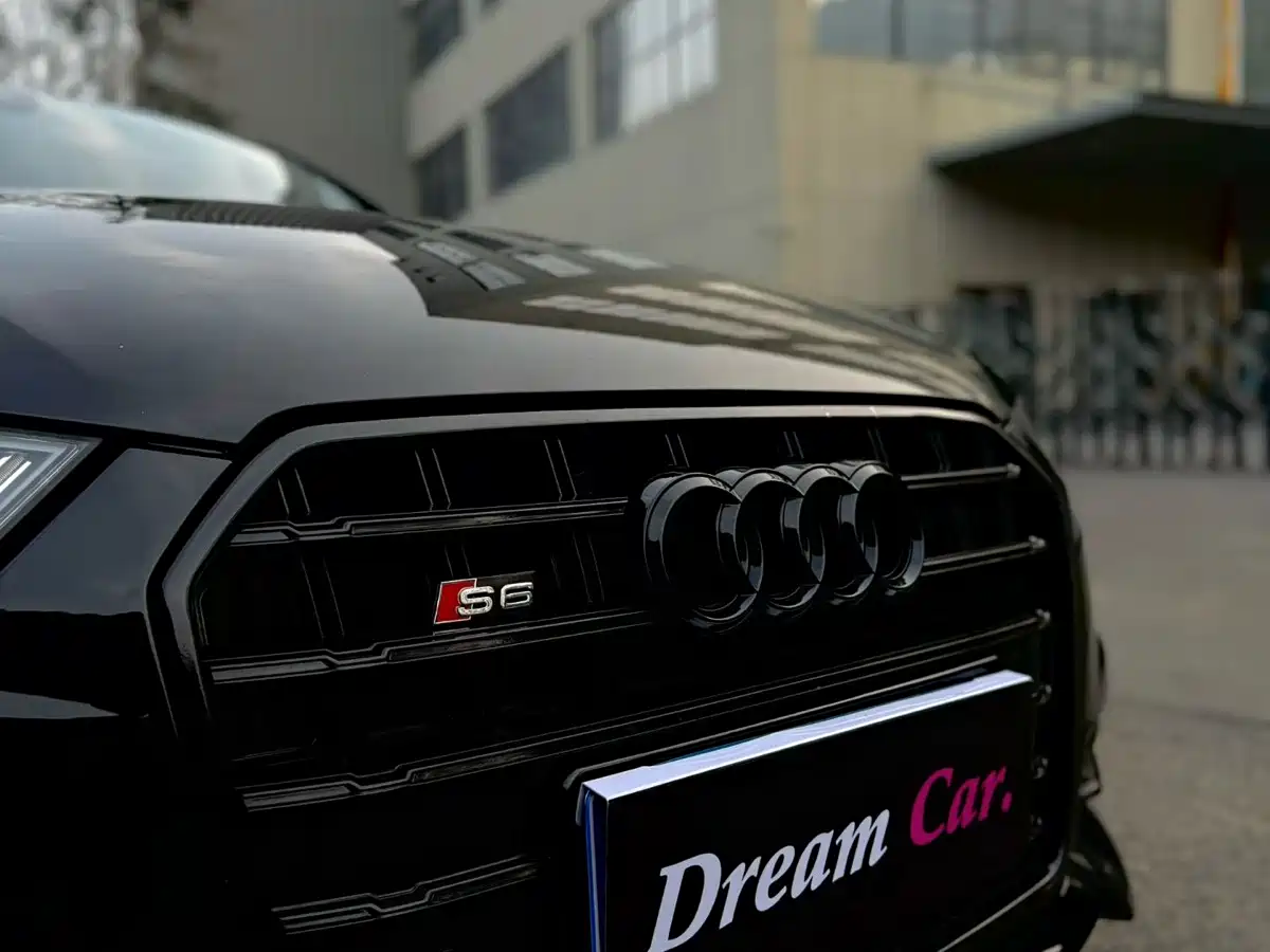Audi S6 2016 S6 4.0TFSI фото 5