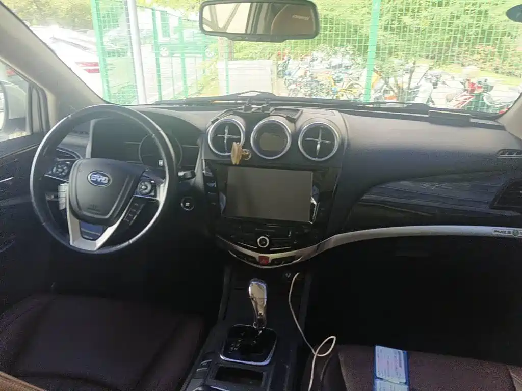BYD S7 2016 2016 2.0T Auto Premium Plus