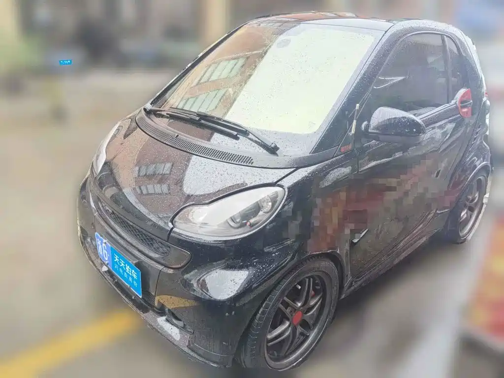 smart fortwo 2012 2011 1.0T Brabus Special Edition