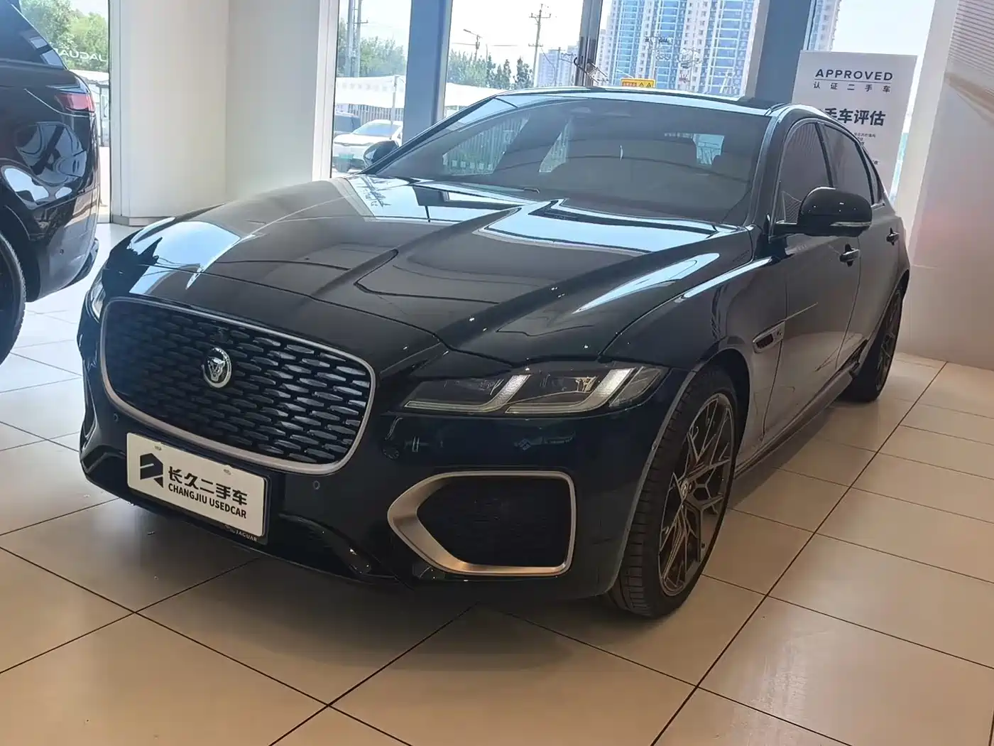 Jaguar XFL