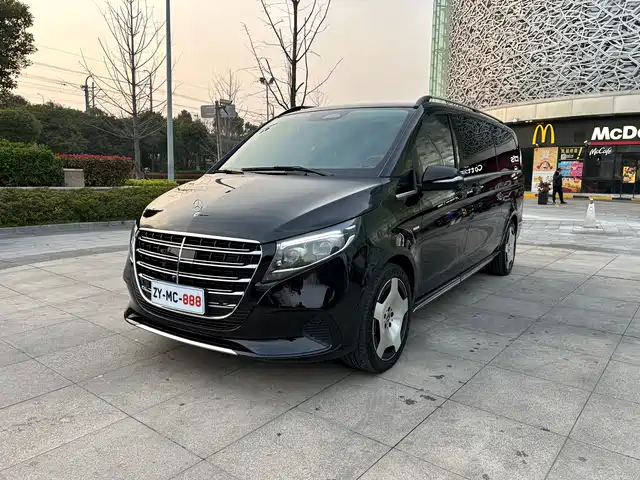 MERCEDES-BENZ V CLASS