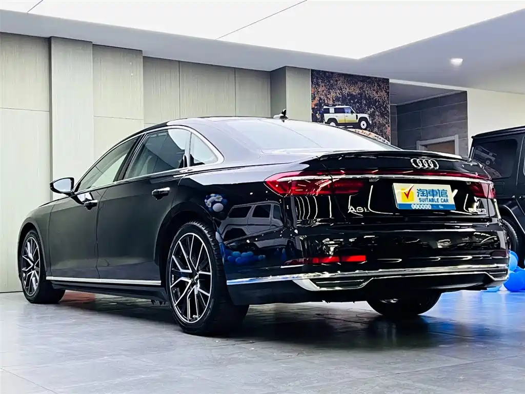 Audi A8 2019 Facelift Plus A8L 55 TFSI quattro Luxury фото 6