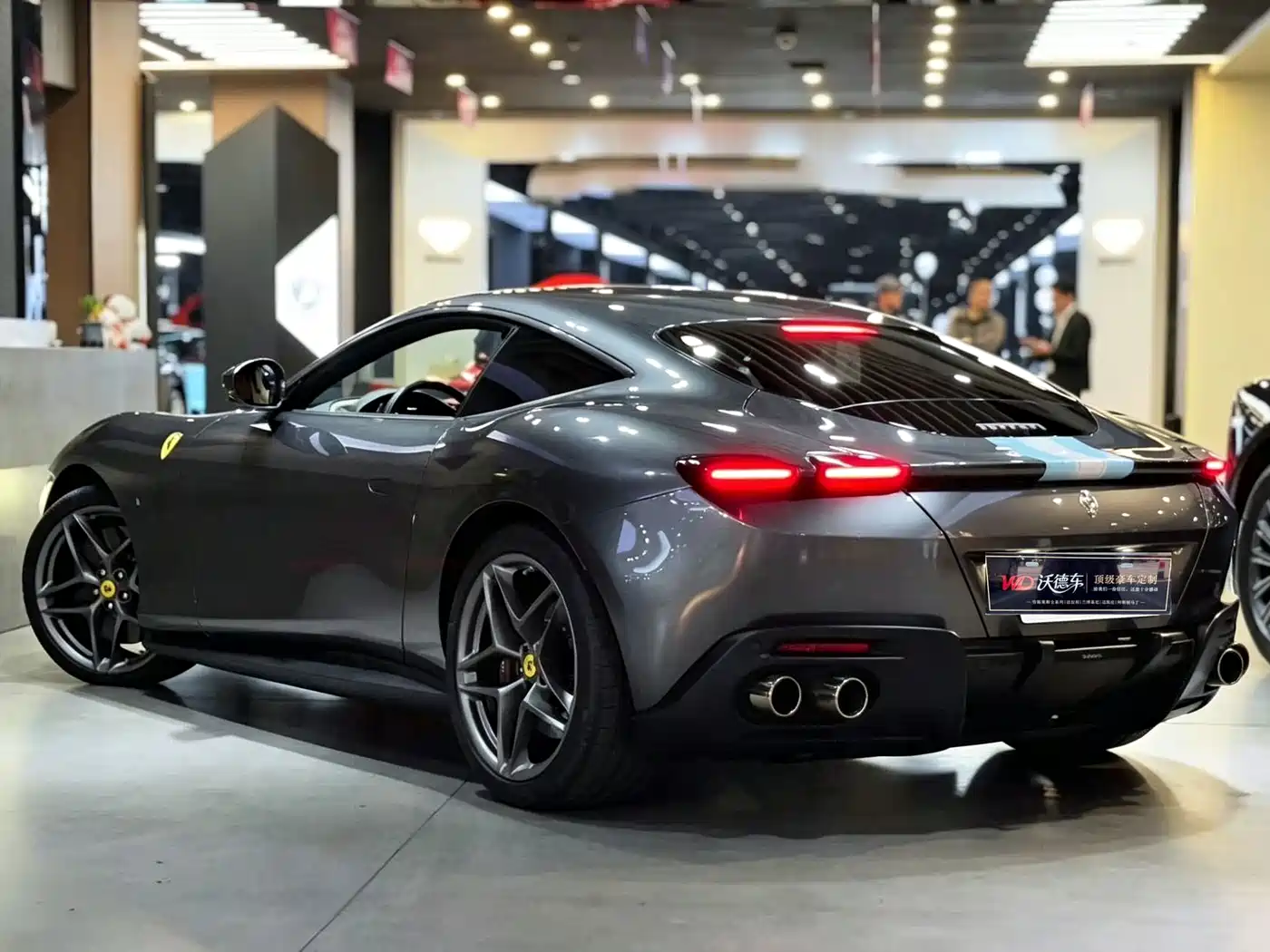 Ferrari Roma 2021 2020 3.9T V8