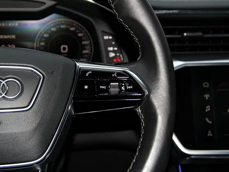 Audi A6L 2021 45 TFSI Exclusive Sport фото 28