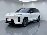 Фото 1 - NIO ES8
