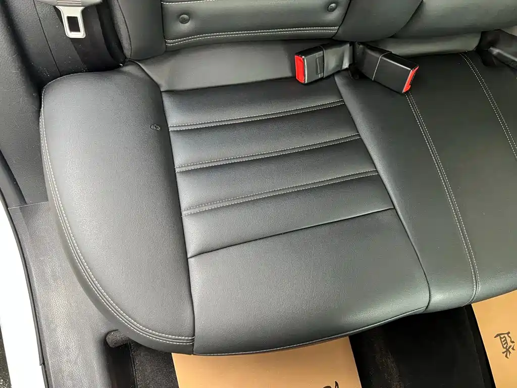 Venucia T90 2018 2018 2.0L CVT Smart Connection Intelligent Edition China V