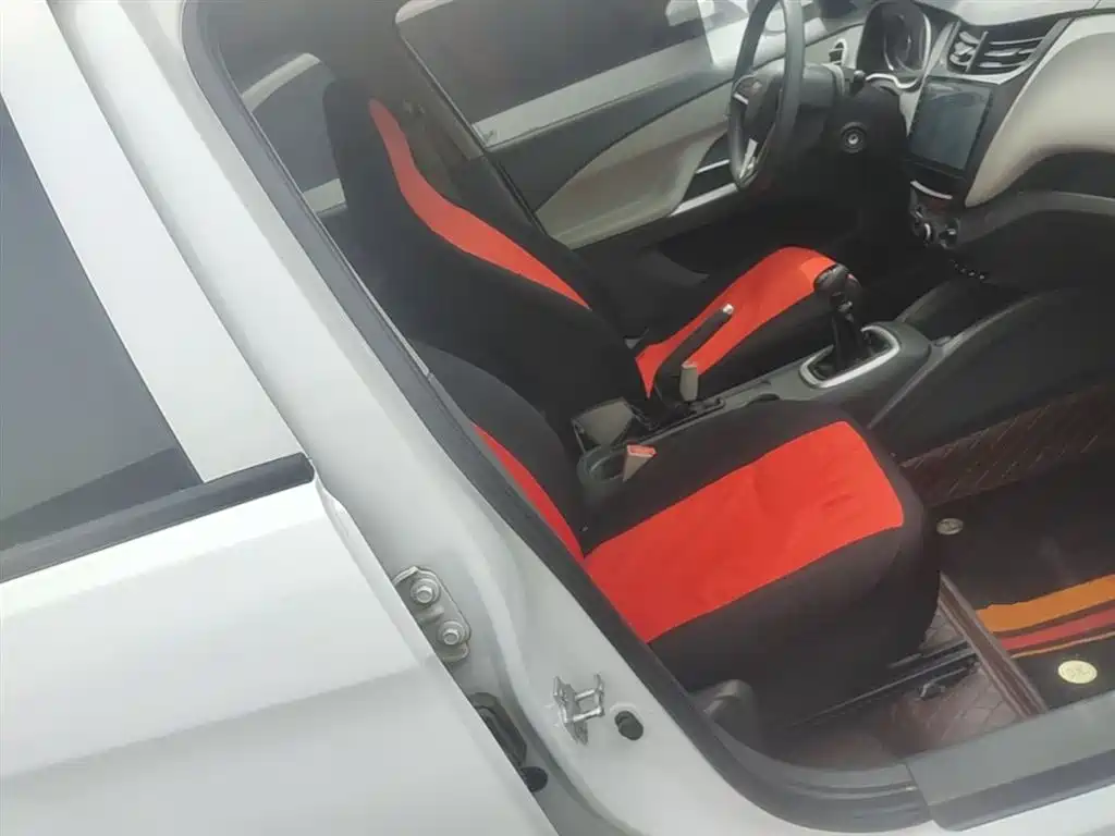 Chevrolet Sail 2018 Sail 3 1.3L Manual Comfort Sunroof фото 25