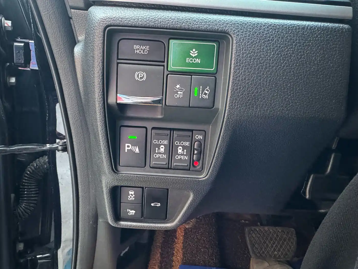 Фото 33 - Honda Odyssey