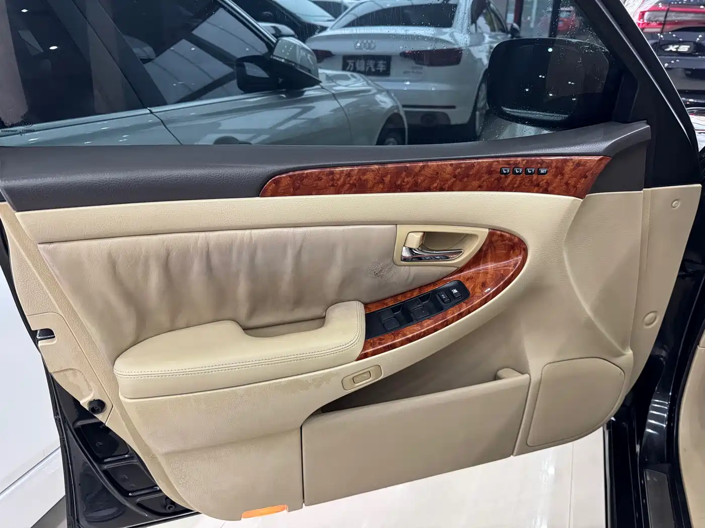 Toyota Crown 2007 3.0L Royal Saloon Fashion Navigation фото 12