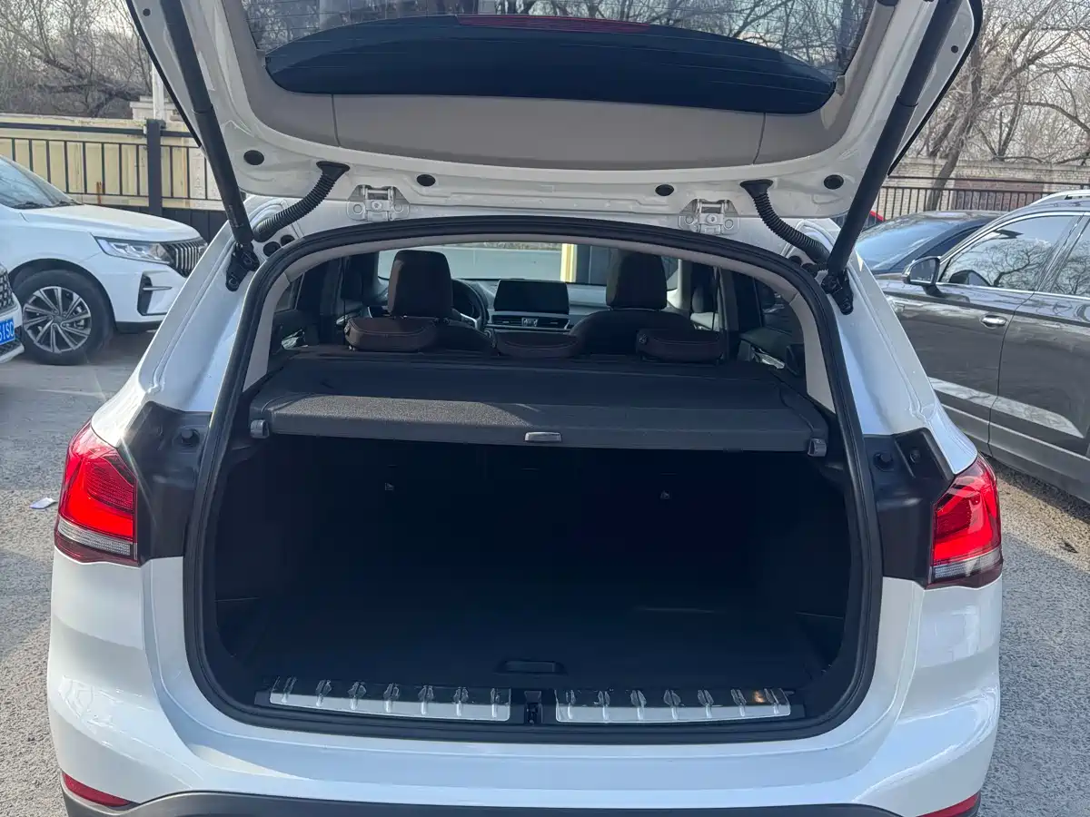 BMW X1 2022 sDrive20Li Fashion фото 7
