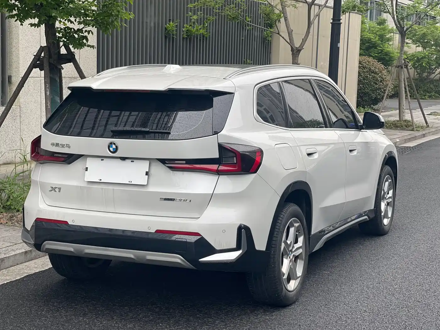 BMW X1 2023 sDrive20Li X Design Package фото 5