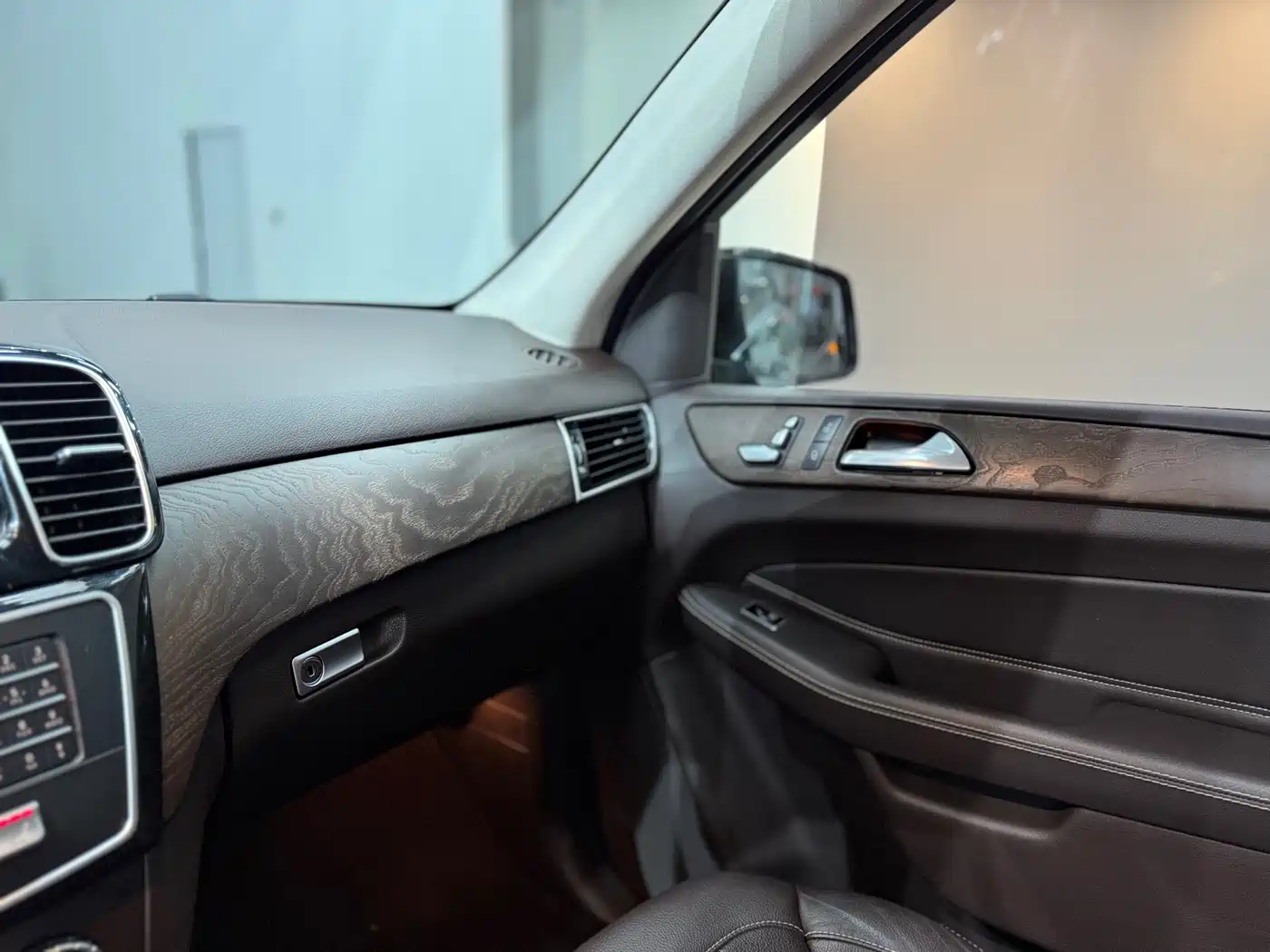 Mercedes-Benz GLE 2015 GLE 400 4MATIC фото 14
