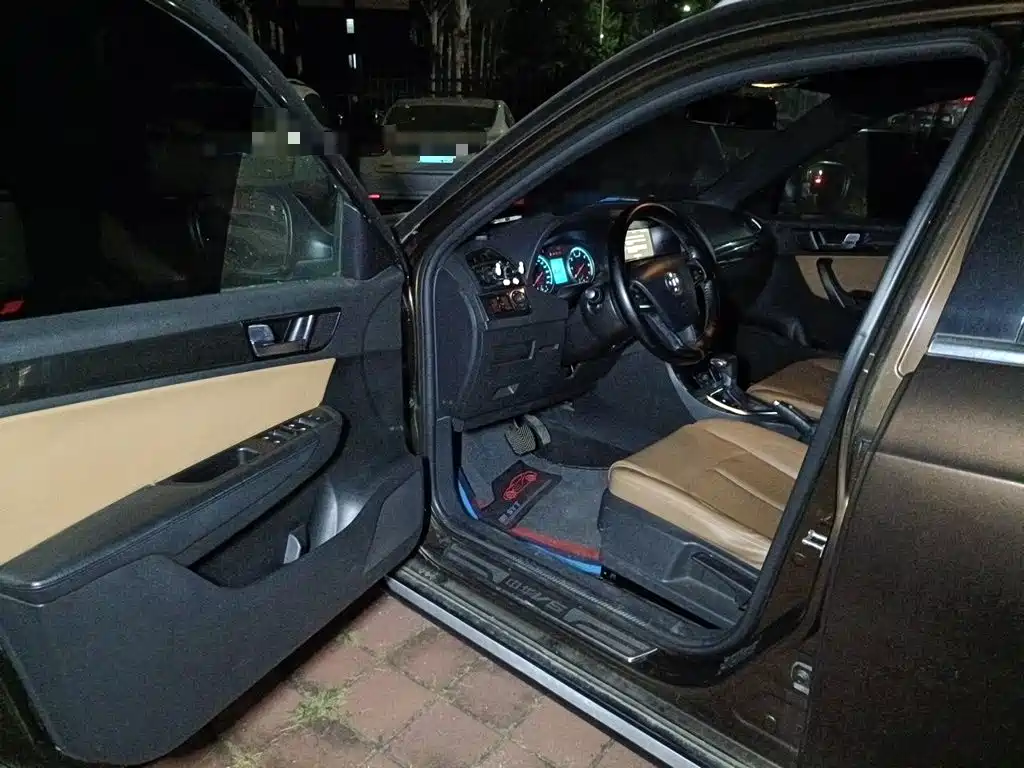 Zhonghua V5 2016 2016 1.5T Automatic 2WD Smart