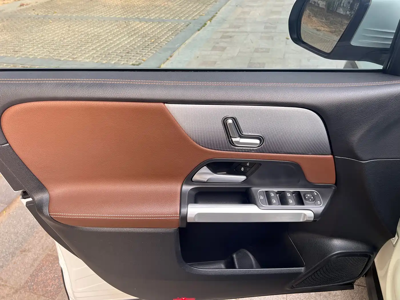 Mercedes-Benz GLB 2023 GLB 220 Dynamic фото 4