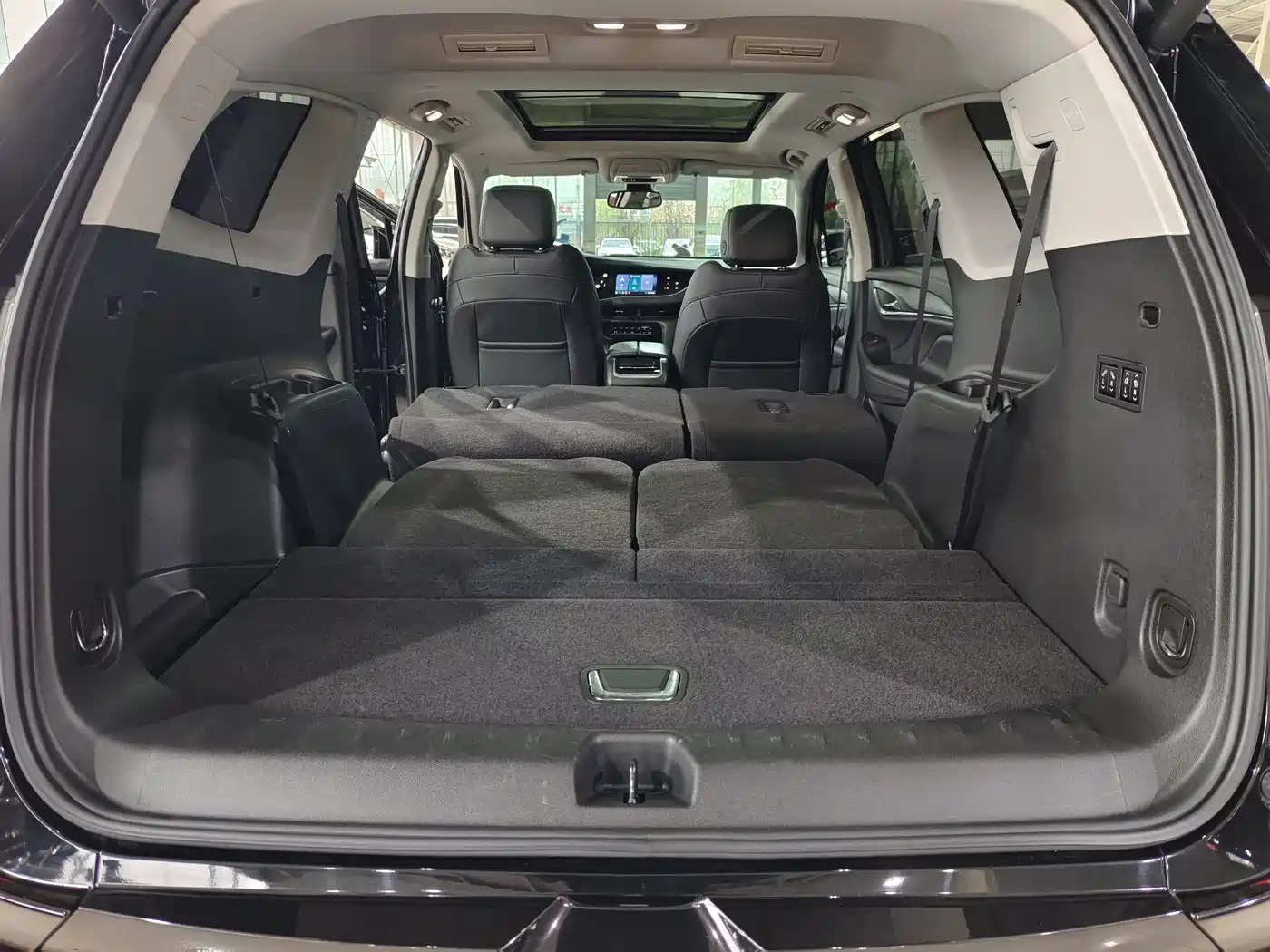 Buick Enclave 2022 652T 4WD Premium 7-Seater фото 20