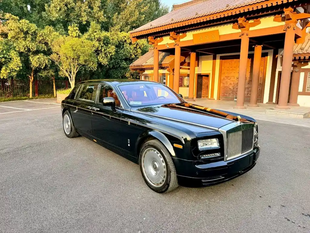 Rolls-Royce Phantom 2012 2013 6.7L Extended Wheelbase (EWB)