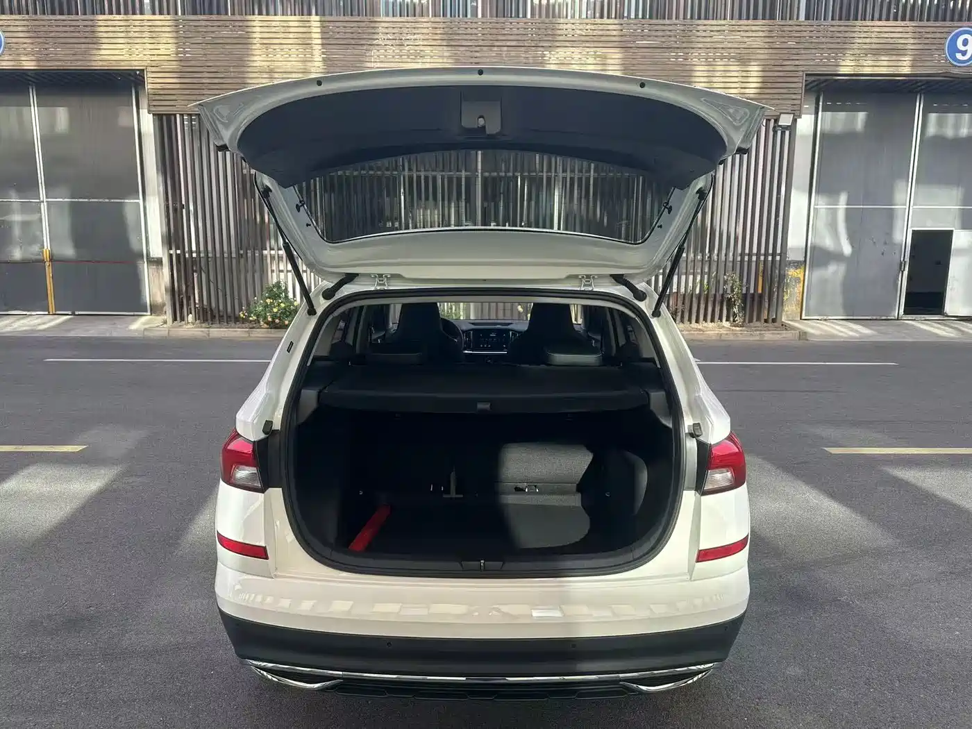 Škoda Kamiq 2021 1.5L Auto Comfort Edition фото 8