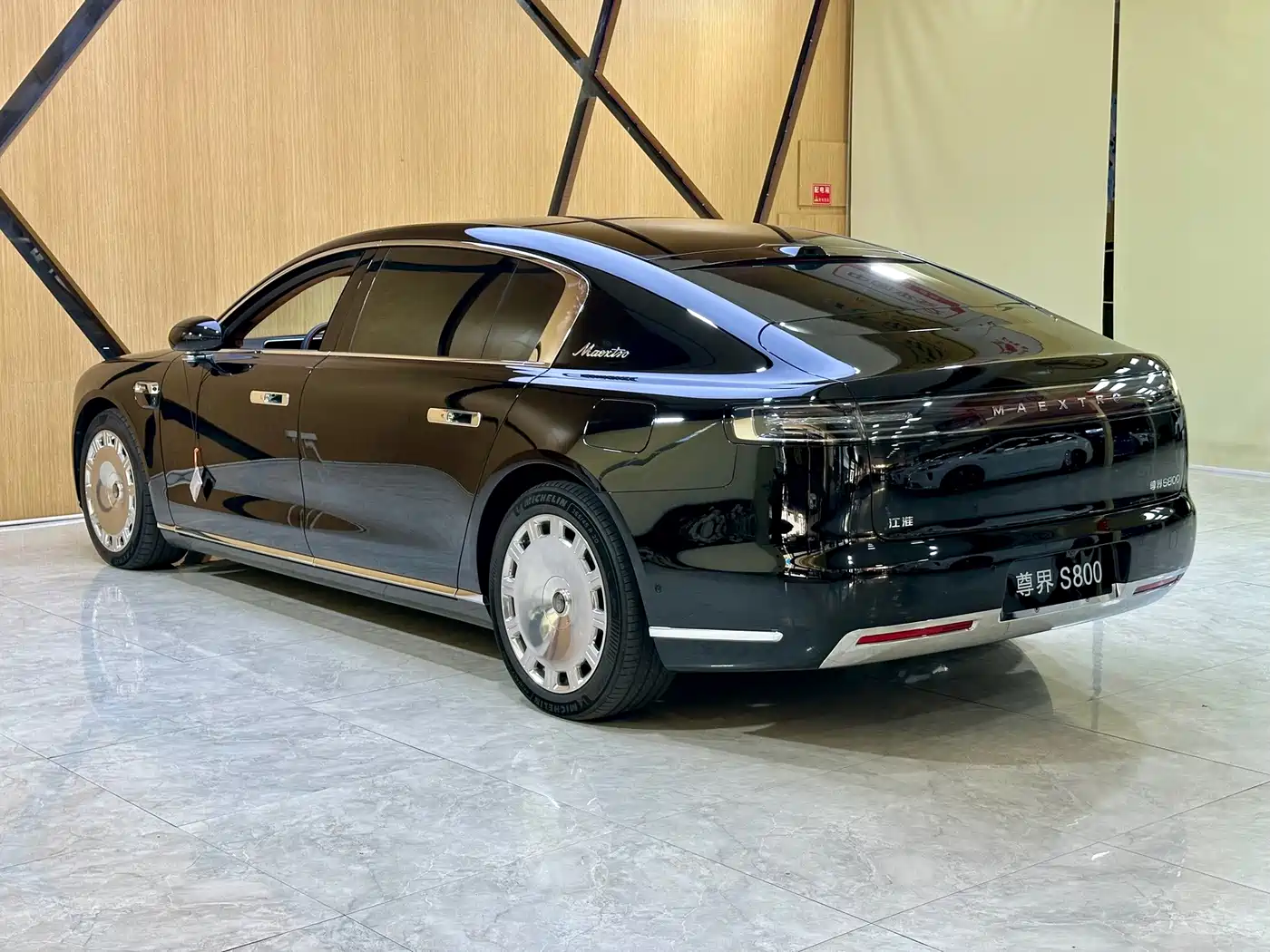 Zunjie S800 2026 2025 Model Extended Range Starlight Executive Edition 4-seater